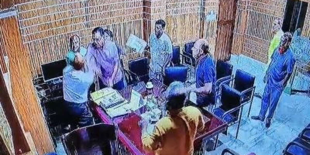 BNP leader's man did not get a job of 5 crore rupees, insulted the supervisor