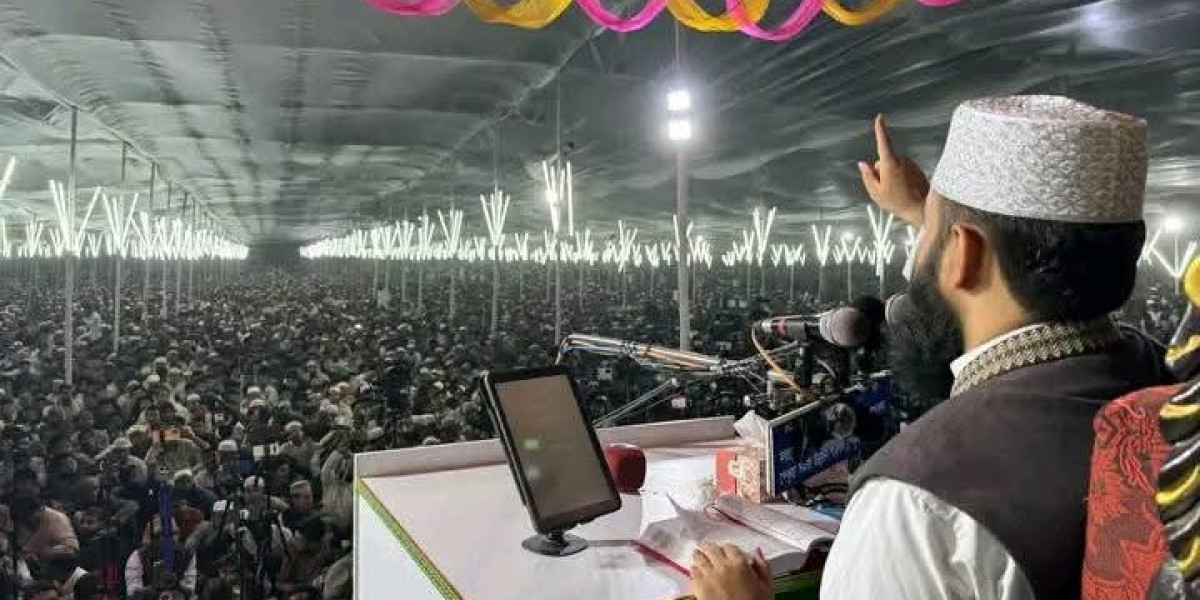 ইসলামে স্বামী স্ত্রীর ভালোবাসা