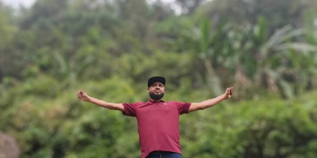 তুমি বাতায়ন খুলে
