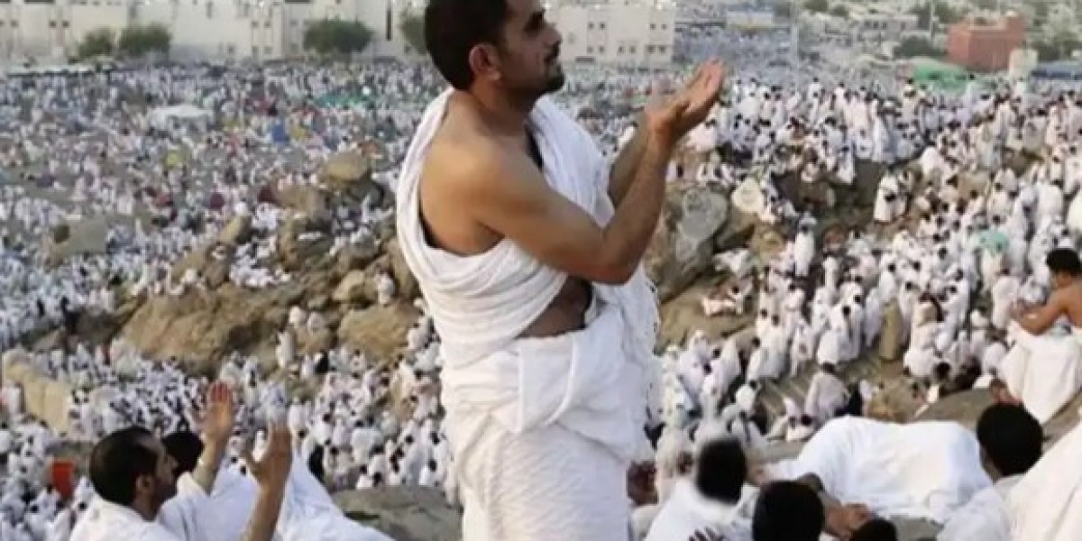The supplication that the Prophet peace
