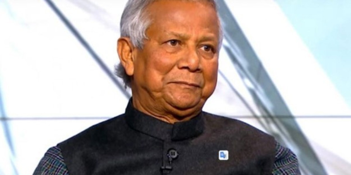 Chief advisor to leave for UK on four