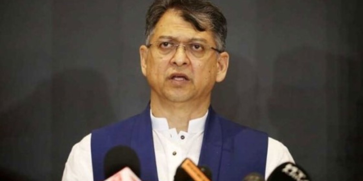 Government is 'showing off' in the name of reforms: Salahuddin Ahmed