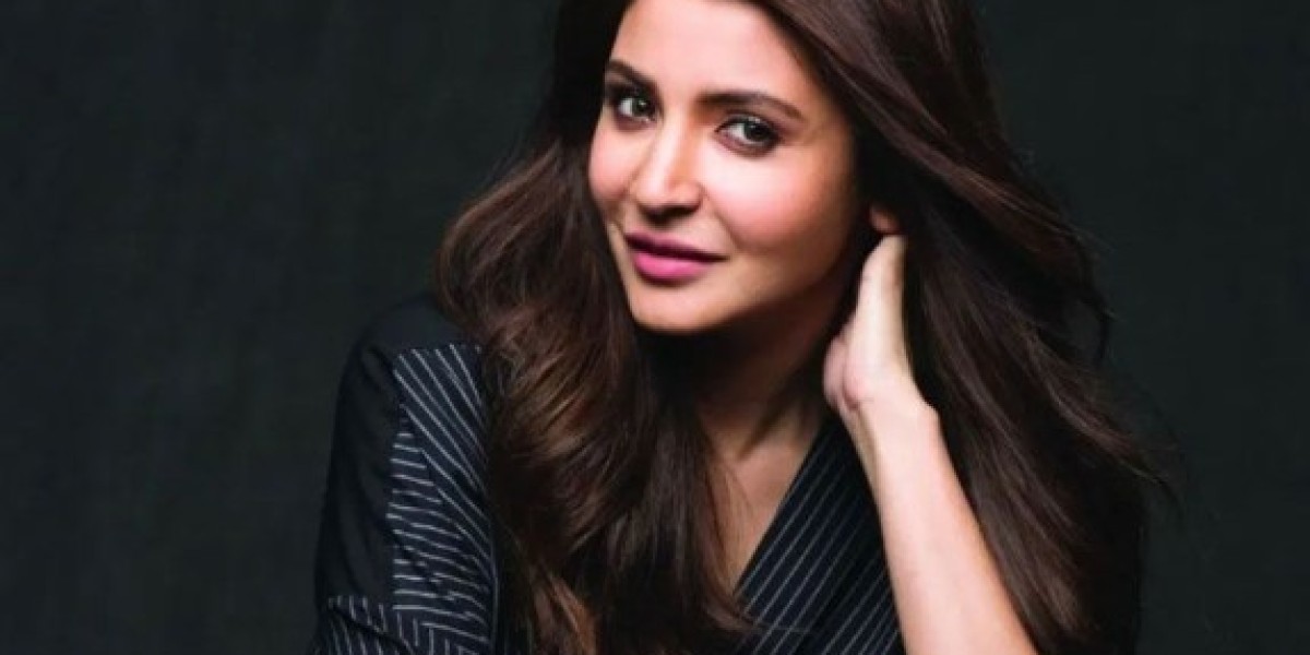 What is Anushka's relationship