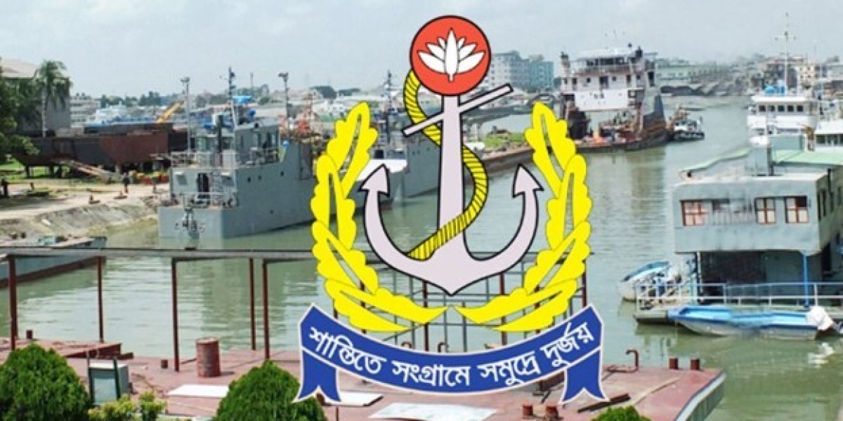 Navy dockyard jobs, 8th graders also