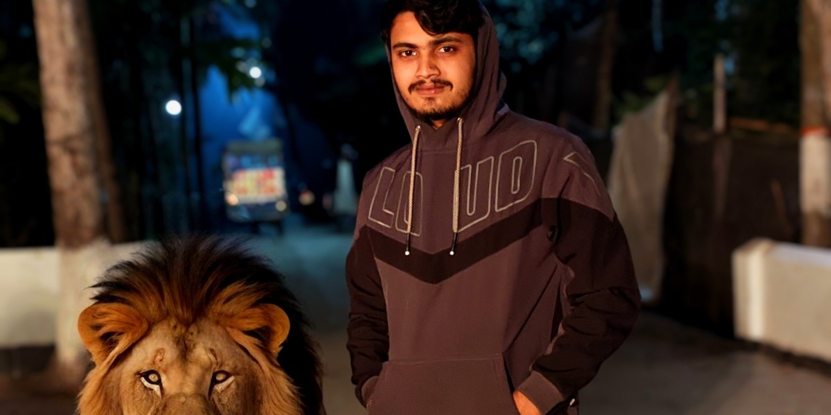 সিয়াম: স্বপ্ন দেখতে জানে যে ছেলেটি