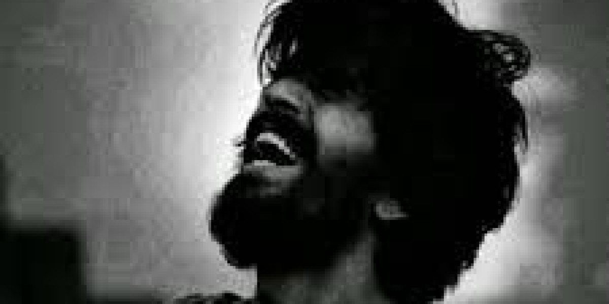 >>এক পাগল গেছে ডাক্তারের কাছে।<<