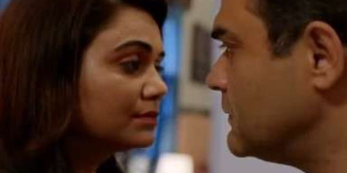 রোমান্স ও নাটকীয়তায় ভরপুর ওয়েব সিরিজ: ‘সুরসুরি-লি’ নতুন সিজন