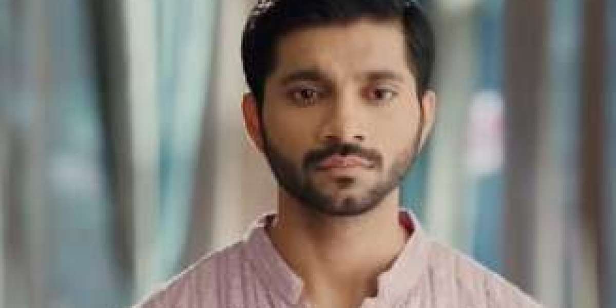 ইসমাইল দরবারের ব্যক্তিগত জীবনে বিতর্ক, স্ত্রী আয়েশার ধর্মান্তর নিয়ে মুখ খুললেন সুরকার