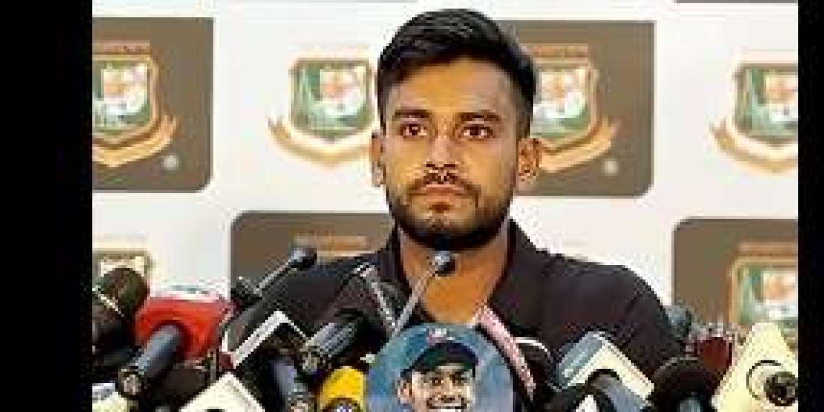 মিরাজ-হৃদয়ের জোড়া অর্ধশতকে আফগানদের মাঝারি লক্ষ্য দিল বাংলাদেশ